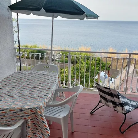 Apartment Corallo Blu Sul Mare *