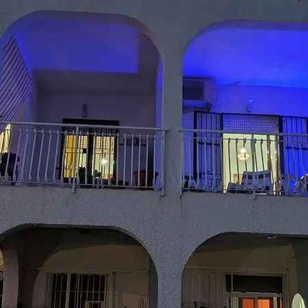 Corallo Blu Sul Mare