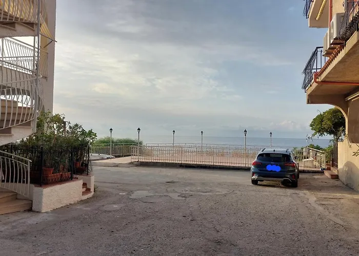 Corallo Blu Sul Mare